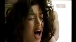 Изненадваща ретро секс филми Mia Khalifa възбудена гърдата мадама
